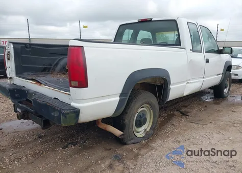 1998 Chevrolet K2500 Fleetside from USA, damaged, VIN 1GCGK29R2WE162374